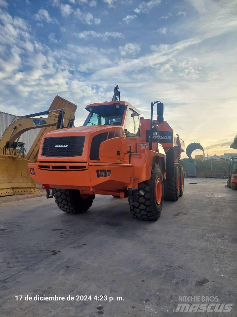 Doosan DA 40 Karjeriniai savivarčiai