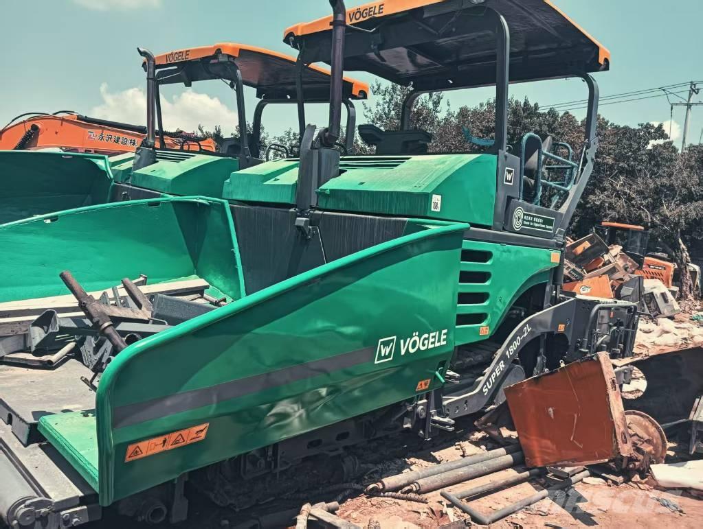 Vögele 1800-3 Asfalto klotuvai