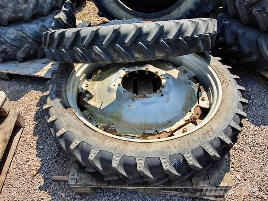 BKT 230/95R44 x2 Padangos, ratai ir ratlankiai
