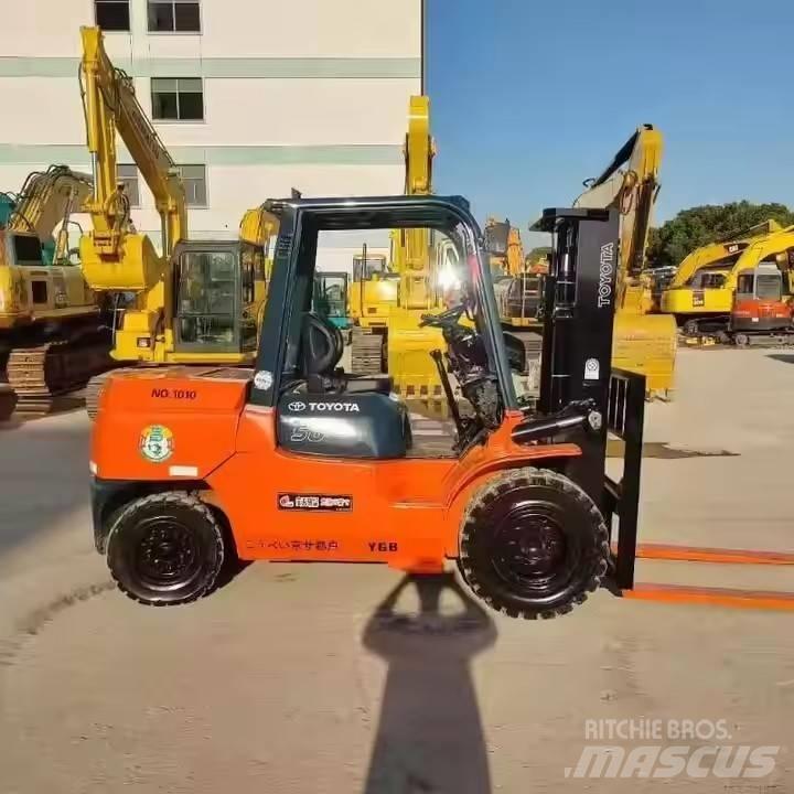 Toyota FD50 Dyzeliniai krautuvai