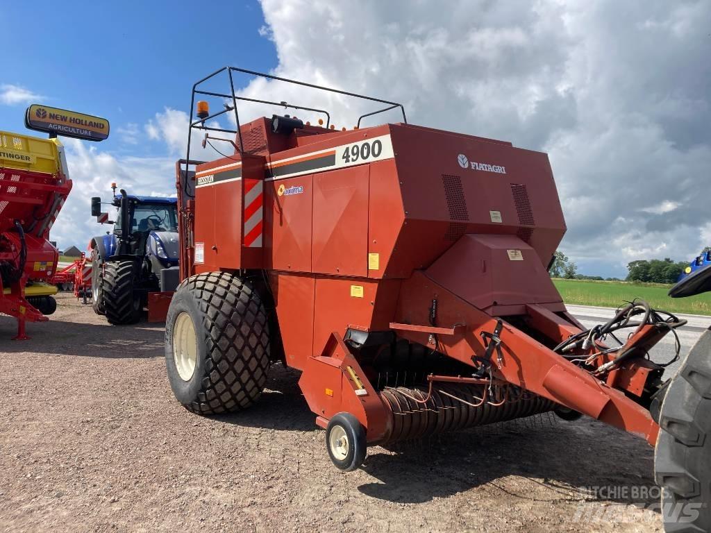Hesston 4900 Stačiakampių ryšulių presai
