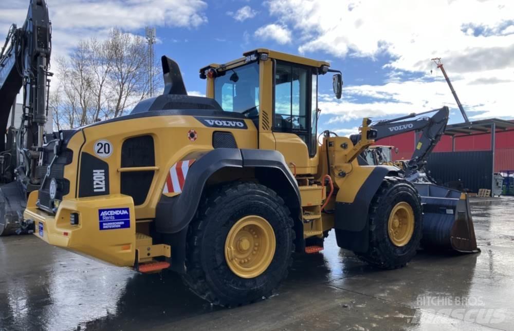 Volvo L120H Naudoti ratiniai krautuvai