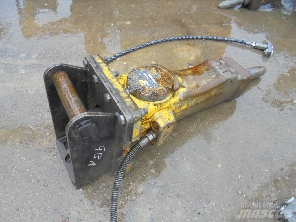 Atlas Copco SB 202 Hidrauliniai kūjai / Trupintuvai