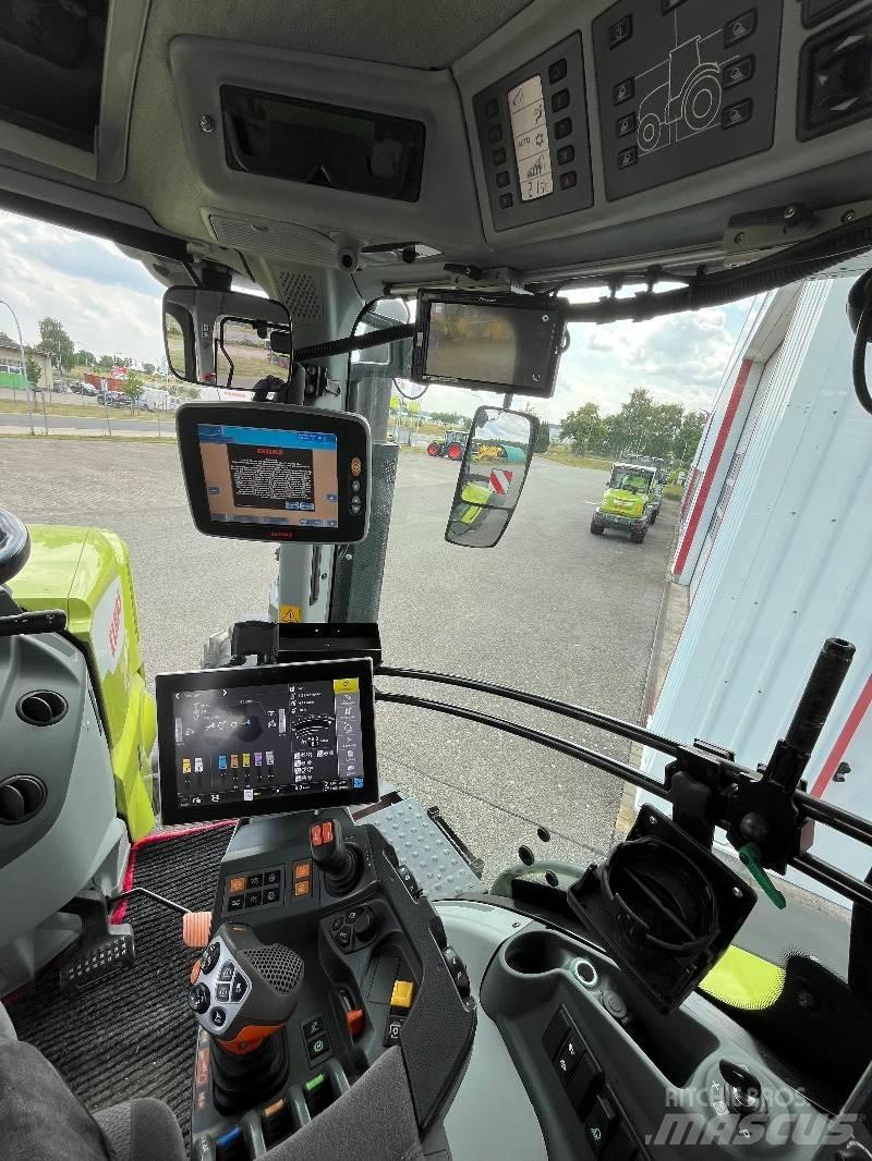 CLAAS Axion 870 Traktoriai