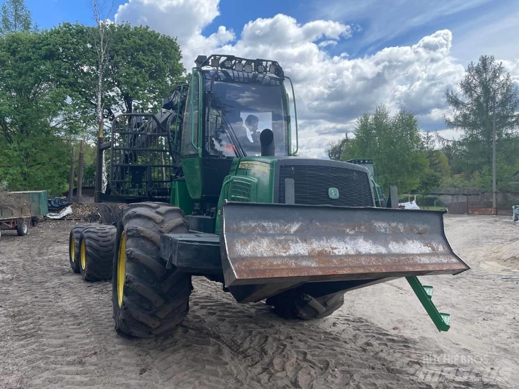 John Deere 1010 E Naudoti miškovežiai (Forvarderiai)