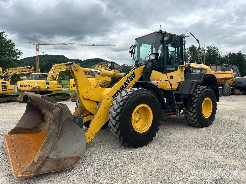 Komatsu WA 320-7 Naudoti ratiniai krautuvai