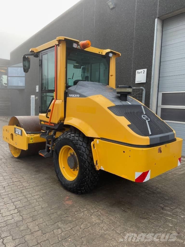 Volvo SD75B Vieno būgno volai