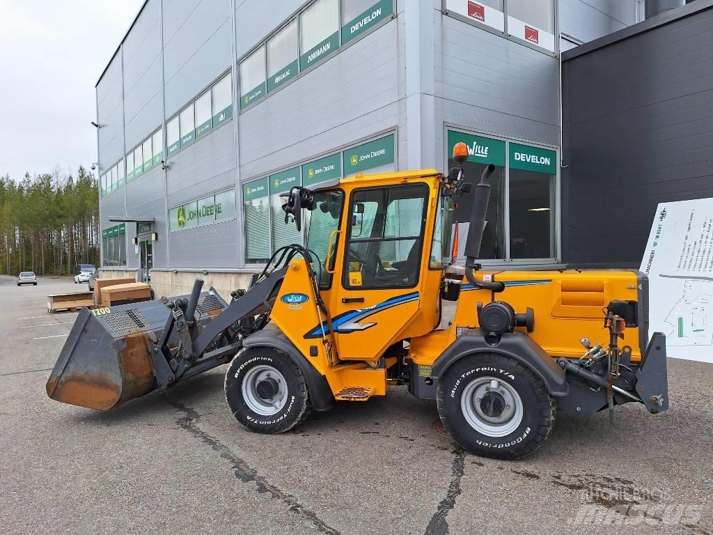 Wille 455 B Naudoti kompaktiški traktoriai