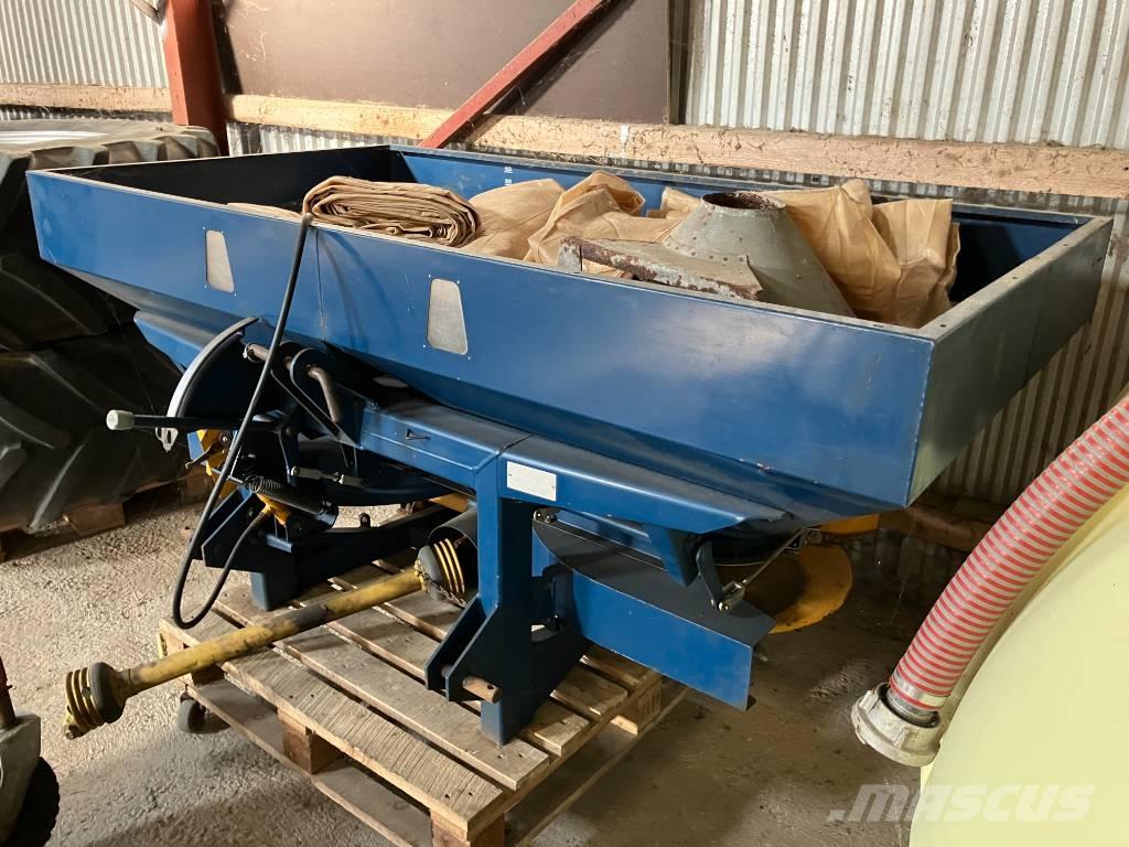 Bogballe D1000 Mėšlo barstytuvai