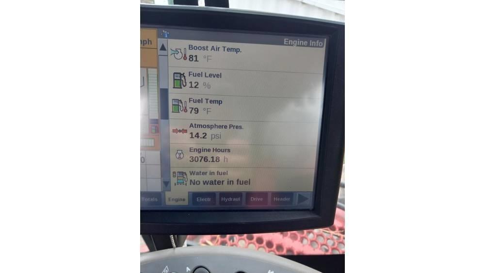 Case IH 8230 Derliaus nuėmimo kombainai