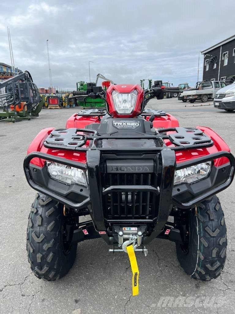 Honda Rubicon 520 Visureigiai
