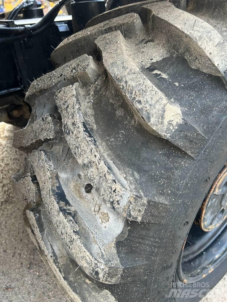 Hitachi ZX 170 W-6 Ratiniai ekskavatoriai