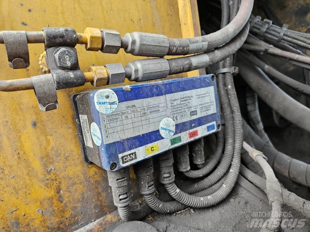 CAT 980 M Naudoti ratiniai krautuvai