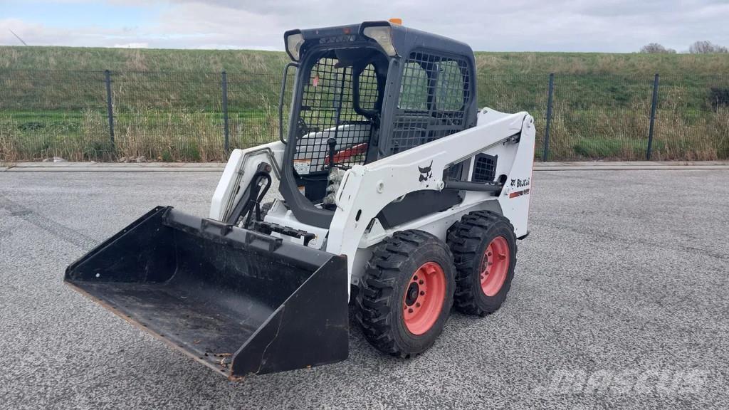 Bobcat S450 Naudoti ratiniai krautuvai