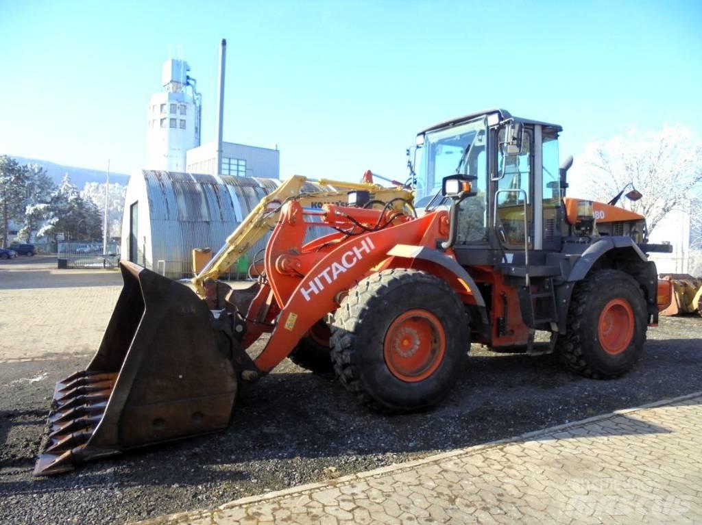 Hitachi ZW 180 Naudoti ratiniai krautuvai