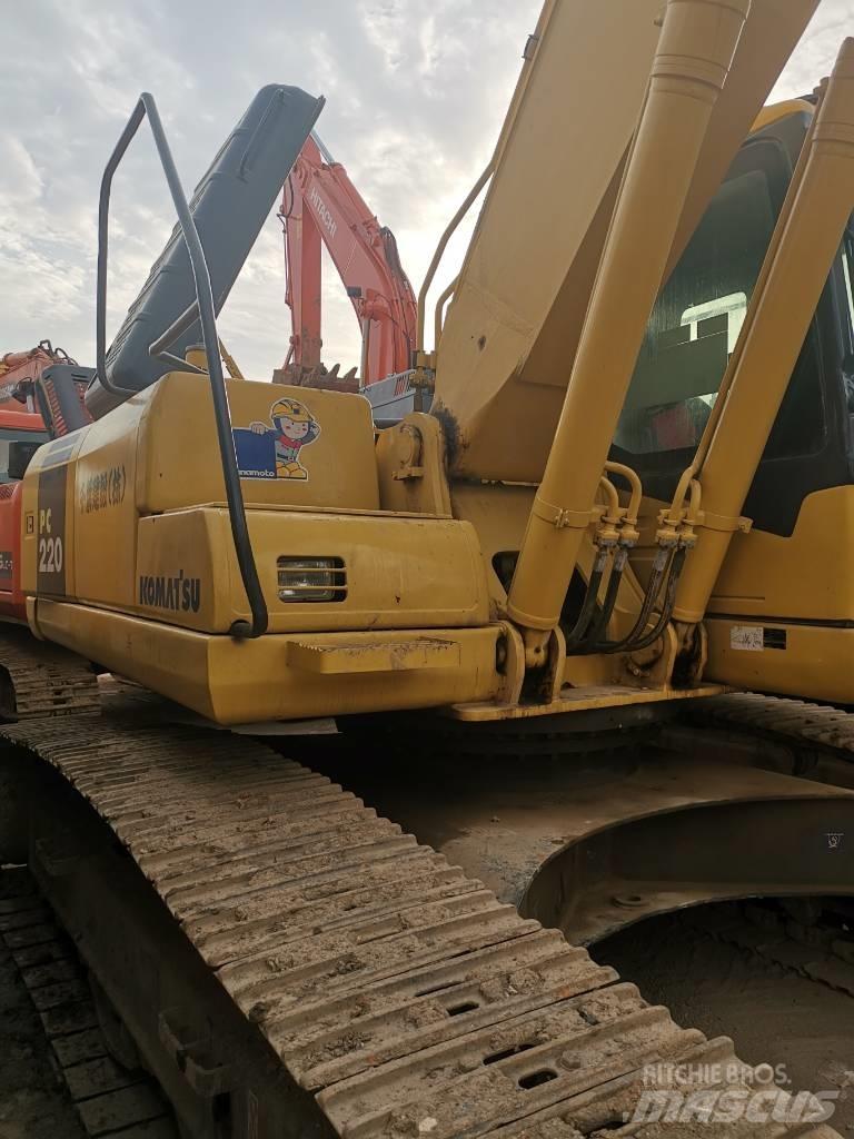 Komatsu PC 220 LC-7 Vikšriniai ekskavatoriai