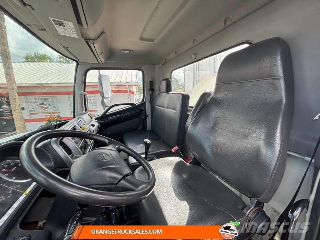 Hino 338 Vandens sunkvežimiai