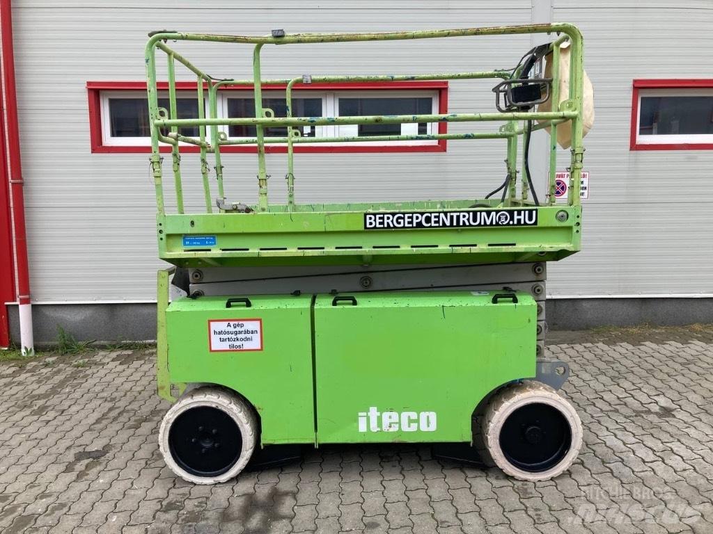 Iteco IT 12151 Žirkliniai keltuvai