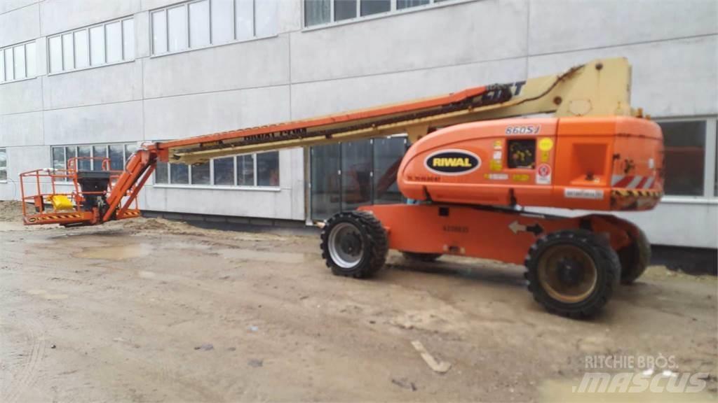 JLG 860SJ Teleskopiniai keltuvai