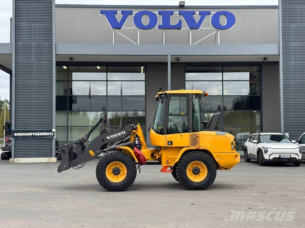 Volvo L 35 G Naudoti ratiniai krautuvai