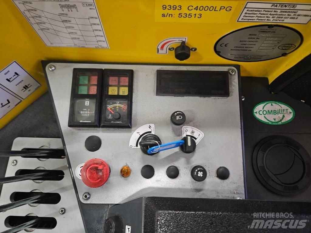 Combilift C 4000LPG Šakiniai krautuvai su privažiavimu iš visų keturių pusių