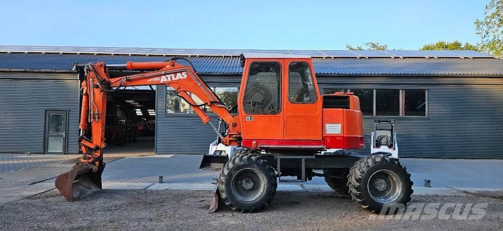 Atlas 1104 Vidutinės galios ekskavatoriai 7-12 t
