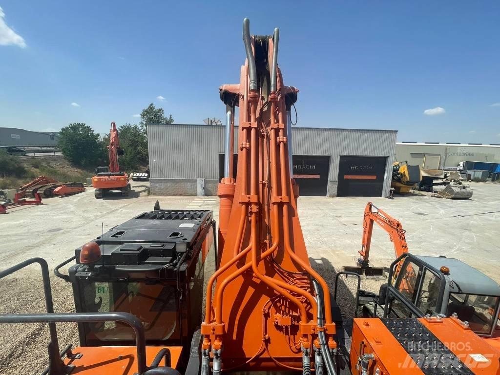 Hitachi ZX 890 Vikšriniai ekskavatoriai