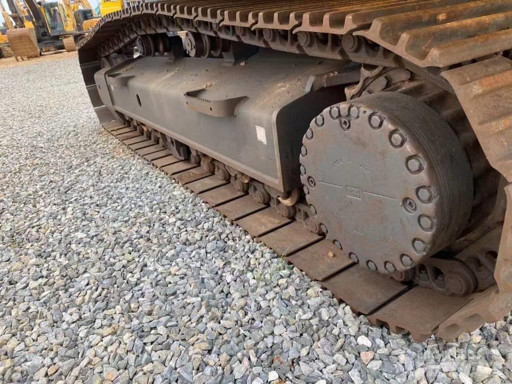 Komatsu 350-7 Vikšriniai ekskavatoriai
