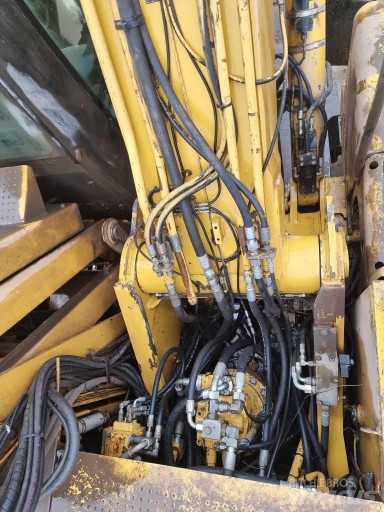CAT M 325 D L MH Atliekų / pramoniniai krautuvai