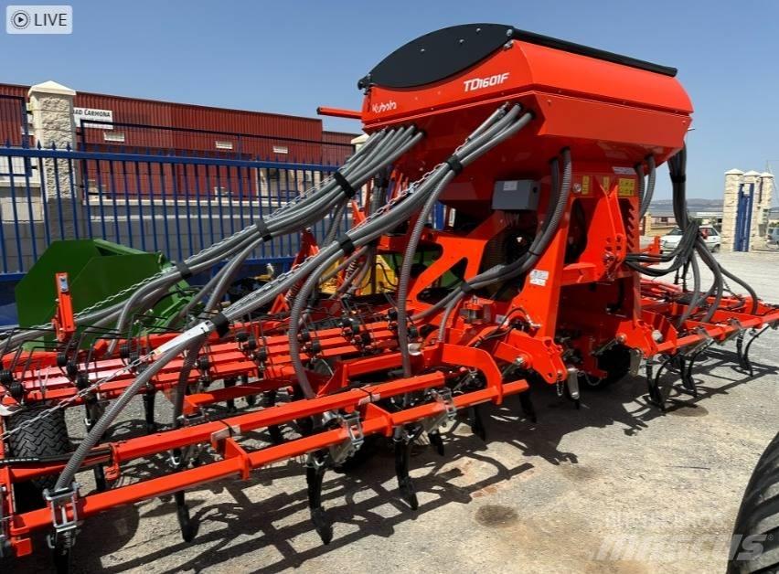Kubota TD1001F Sėjimo technika