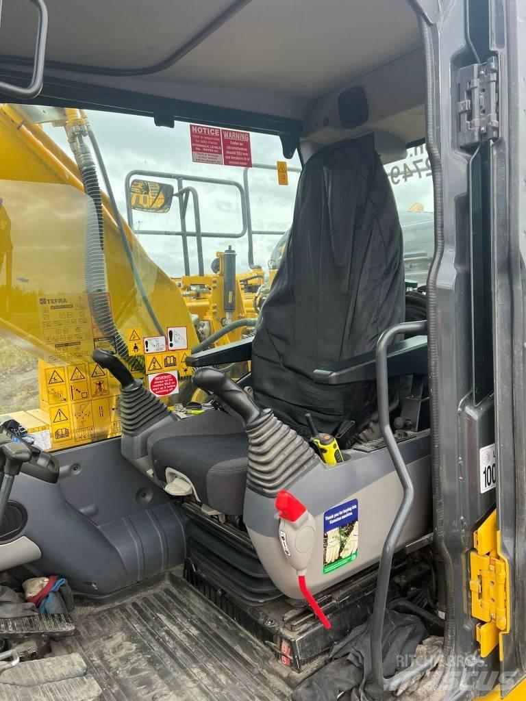 Komatsu PC210LC-11 Vikšriniai ekskavatoriai