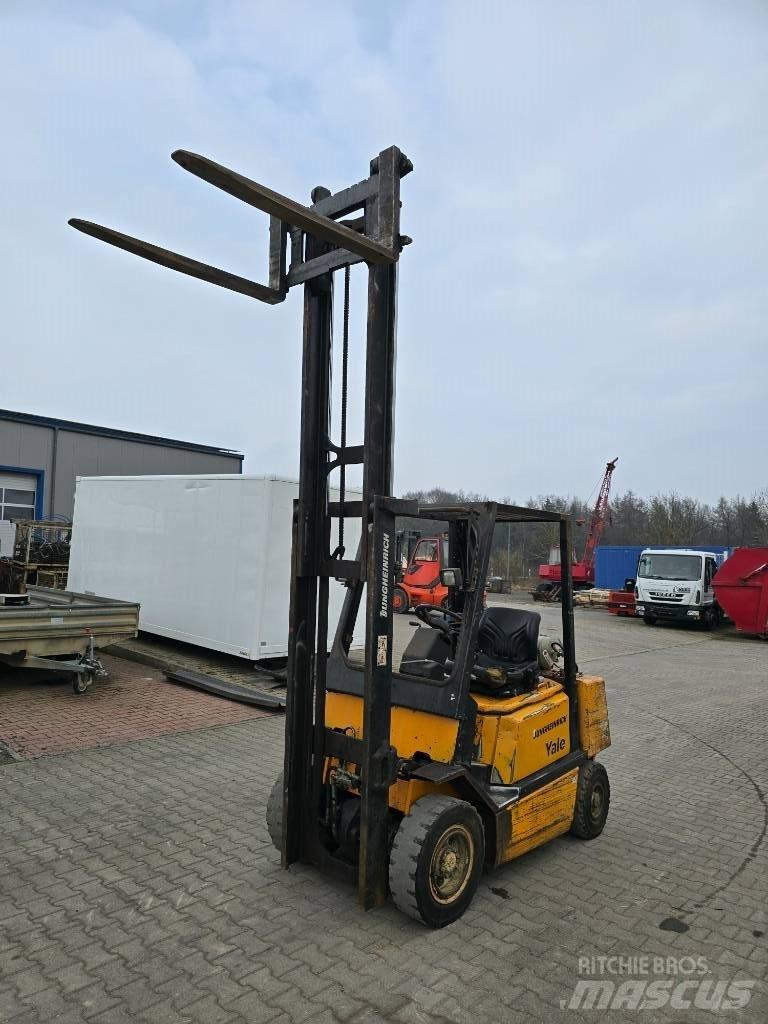 Jungheinrich TFG 25 LPG (dujiniai) krautuvai
