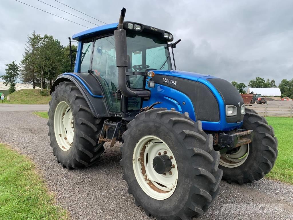 Valtra N141 Tractor Miško traktoriai