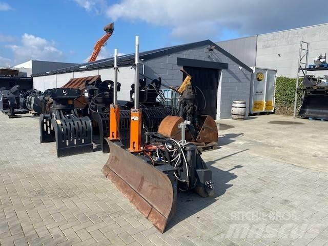 Takeuchi TL 230 Krautuvai su šoniniu pasukimu