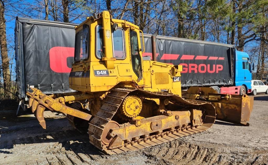 CAT D 4 H Vikšriniai buldozeriai