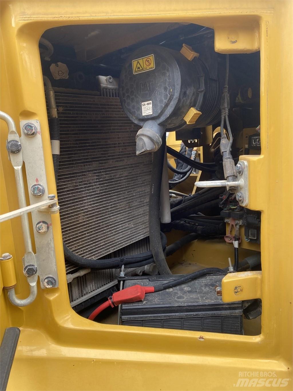 CAT 307.5 Vidutinės galios ekskavatoriai 7-12 t