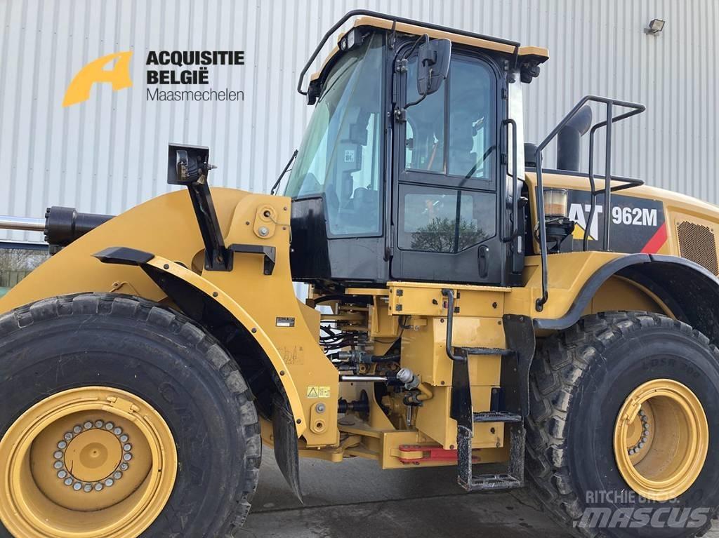 CAT 962 M Naudoti ratiniai krautuvai