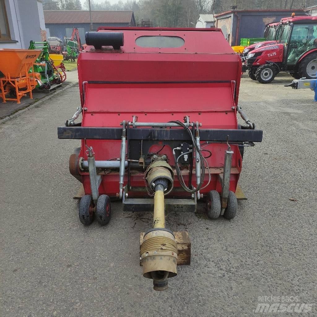 Turf Maker Tidy Montuojamos ir prikabinamos šienapjovės