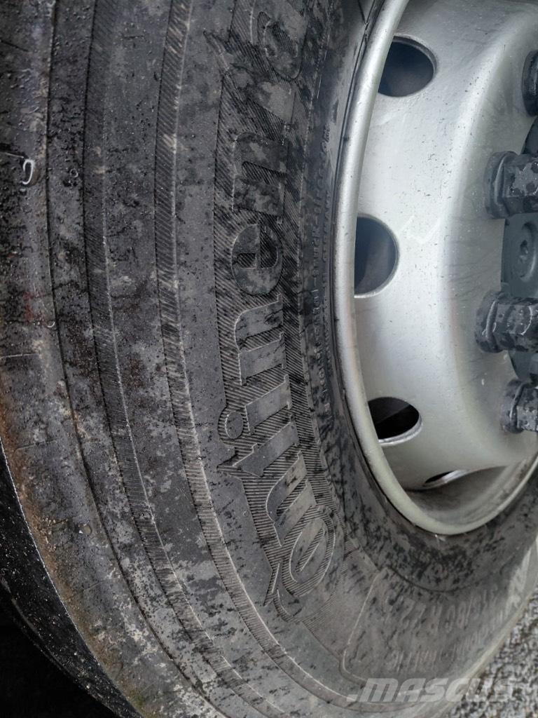 Scania 124 L 470 Naudoti vilkikai