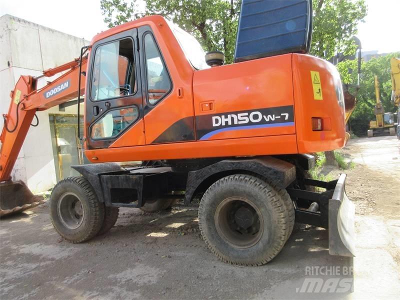 Doosan DH150W-7 Ratiniai ekskavatoriai