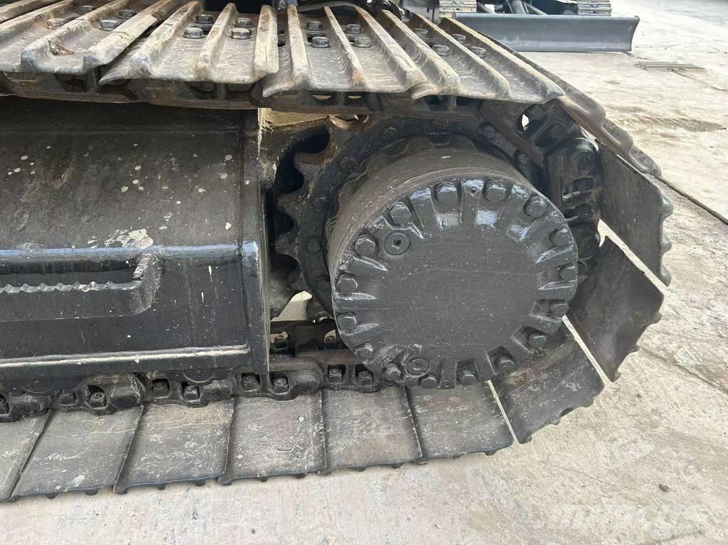 CAT 320 C L Vikšriniai ekskavatoriai