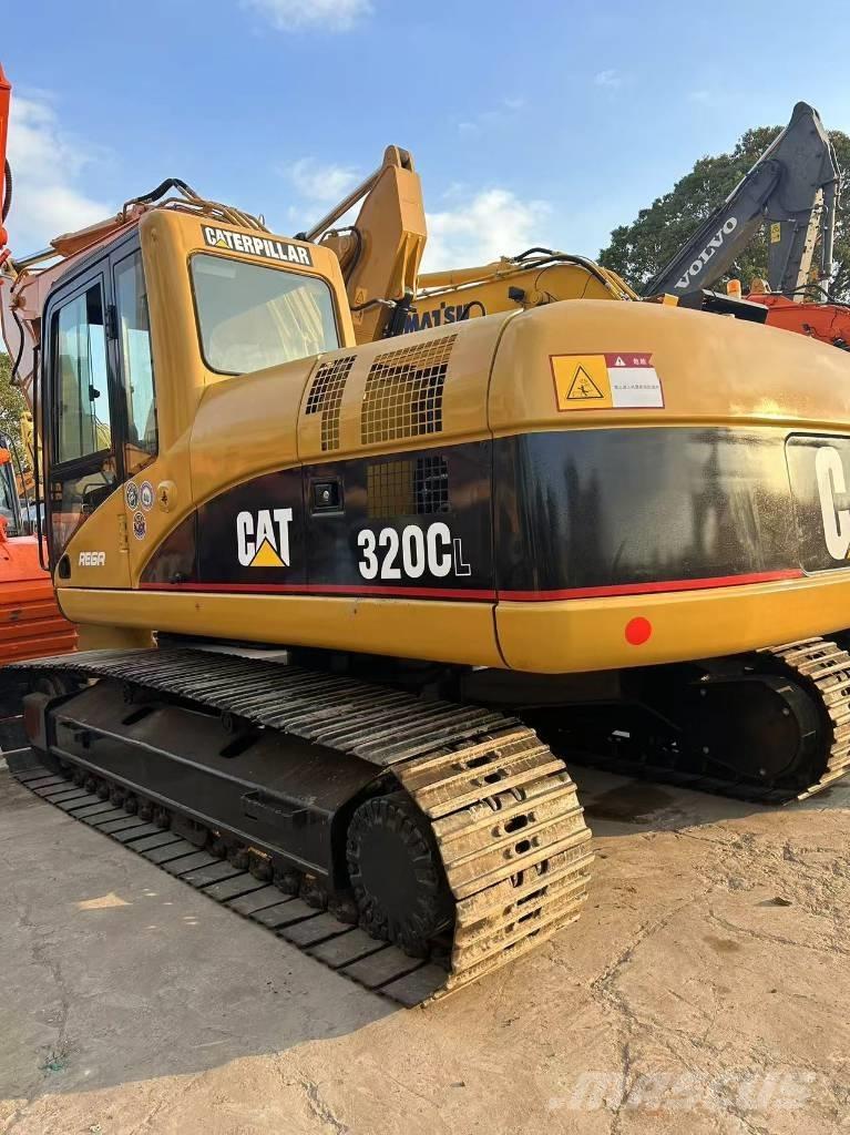 CAT 320 C L Vikšriniai ekskavatoriai