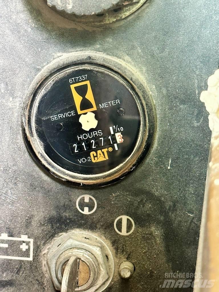 CAT 777 B Statybiniai savivarčiai sunkvežimiai