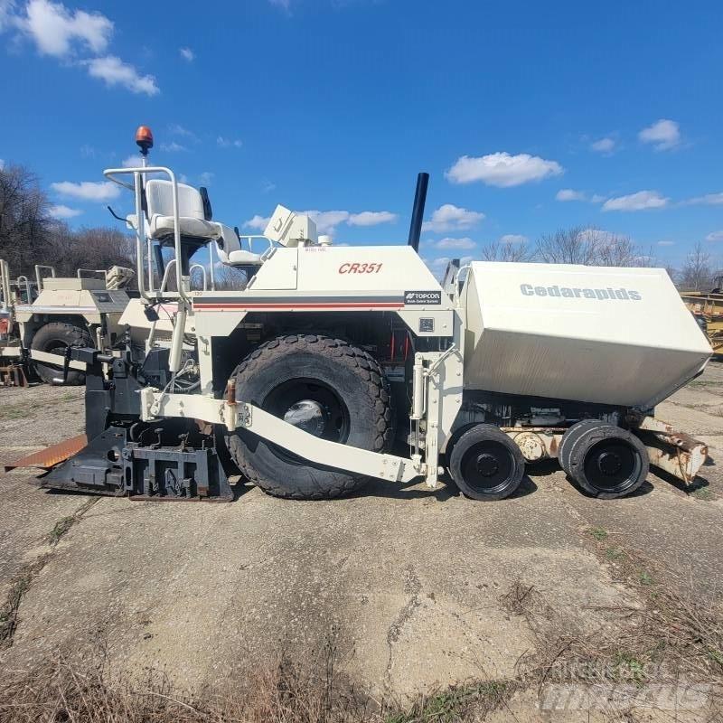 Cedar Rapids CR351 Asfalto klotuvai