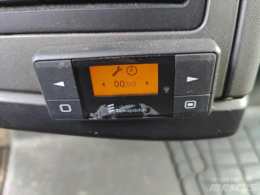 MAN TGL 8.180 Sunkvežimiai su dengtu kėbulu