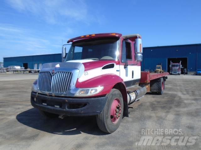 International 4300 Pagalbos kelyje automobiliai