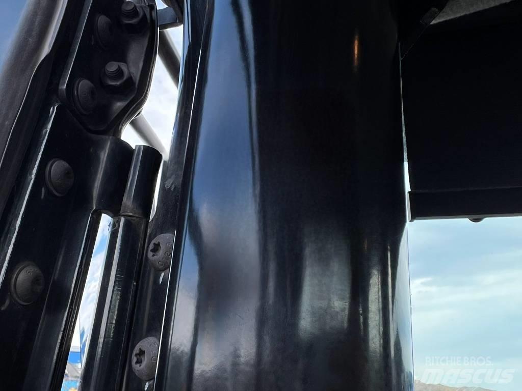 CAT 980 M Naudoti ratiniai krautuvai