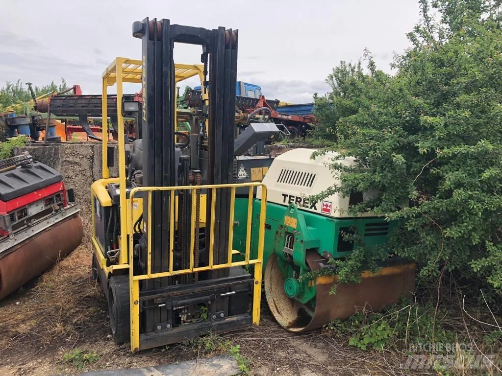 Hyster E 2.50 XM Elektriniai šakiniai krautuvai