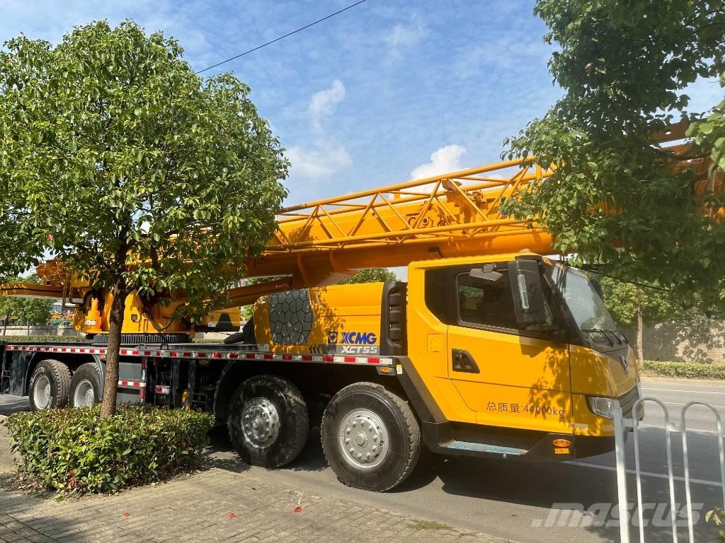 XCMG QY55KC Neapdoroto reljefo kranai