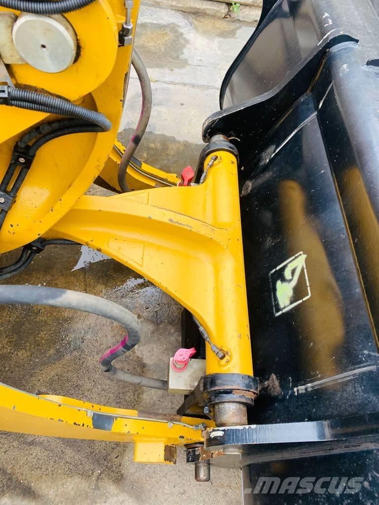 CAT 908-14a Naudoti ratiniai krautuvai